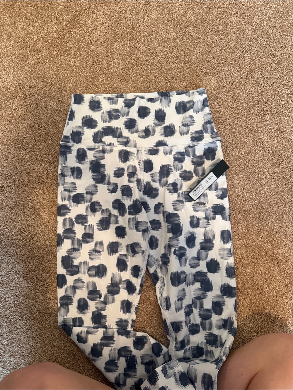 Women’s Soulcycle patterned leggings NWT